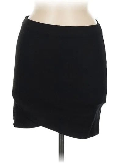 Pre-owned Topshop Casual Skirt In Black