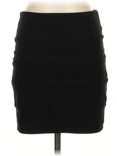Pre-owned Topshop Casual Skirt In Black