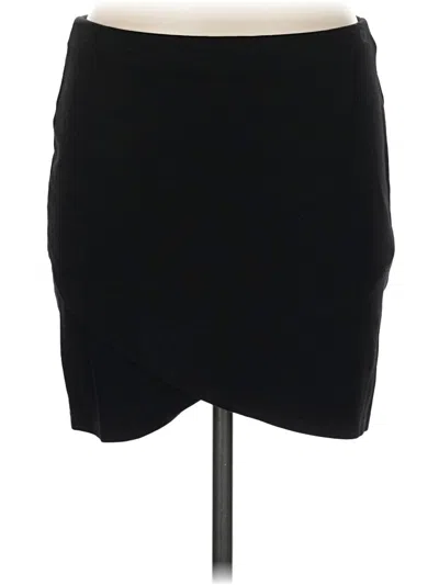 Pre-owned Topshop Casual Skirt In Black