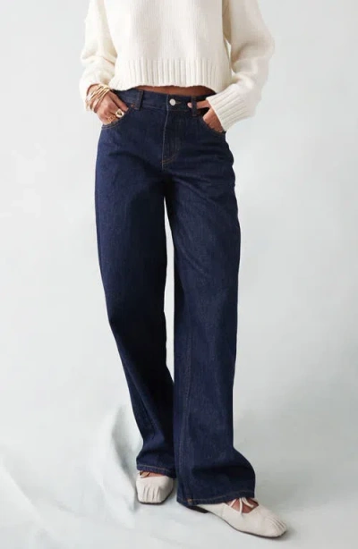 Topshop Cinch Back Low Rise Relaxed Straight Leg Jeans In Medium Blue