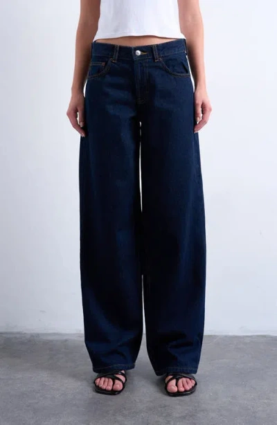 Topshop Cinch Low Rise Relaxed Jeans In Blue