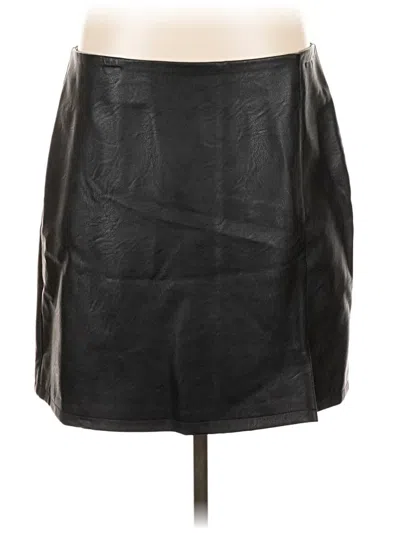 Pre-owned Topshop Faux Leather Skirt In Black