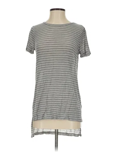 Pre-owned Topshop Short Sleeve T-shirt In Gray