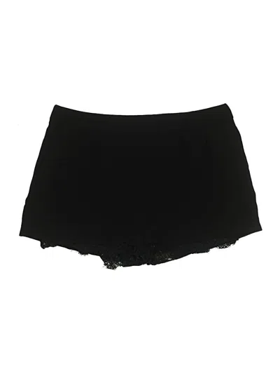 Pre-owned Topshop Shorts In Black