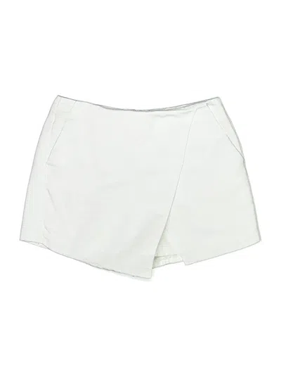 Pre-owned Topshop Shorts In White