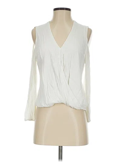 Pre-owned Topshop Sleeveless Blouse In Ivory