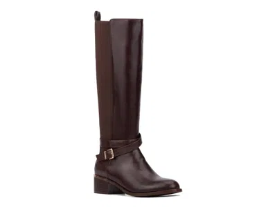 Torgeis Danelle Boot In Burgundy