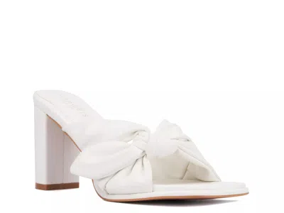 Torgeis Deanna Sandal In White
