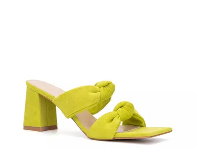 Torgeis Flamingo Knotted Block Heel Sandal In Green
