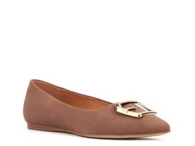 Torgeis Hartwell Flat In Brown