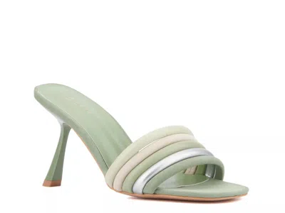 Torgeis Idra Sandal In Green