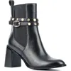 Torgeis Ivy Studded Chelsea Boot In Black