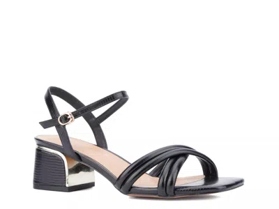 Torgeis Jaya Sandal In Black