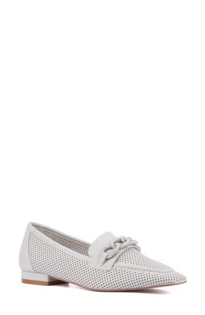 Torgeis Kalina Perforated Loafer In Grey