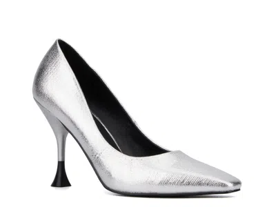 Torgeis Kamana Pump In Silver