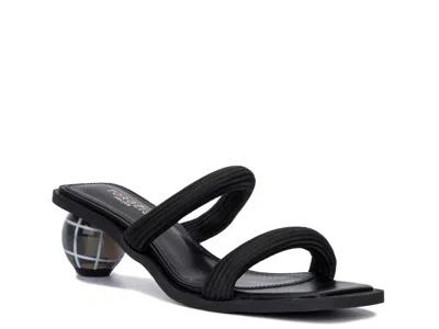 Torgeis Lily Sandal In Black