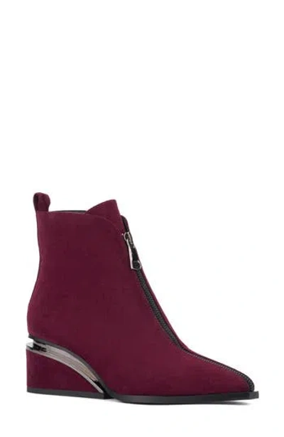 Torgeis Marion Wedge Ankle Boot In Burgundy