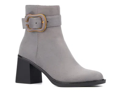 Torgeis Melody Bootie In Gray