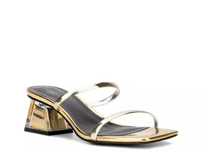 Torgeis Peace Lily Sandal In Gold