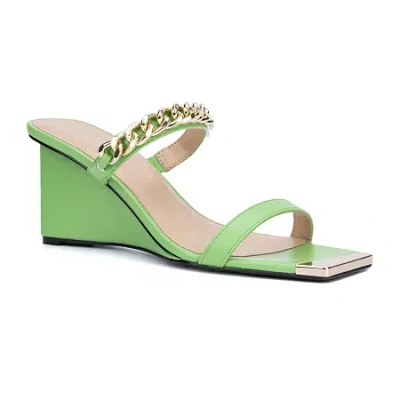 Torgeis Womens Magnifica Wedge Sandals In Green
