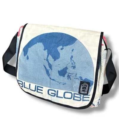 Torrain Recycled Bags Women's Neutrals / Blue Blue Globe Central Messenger