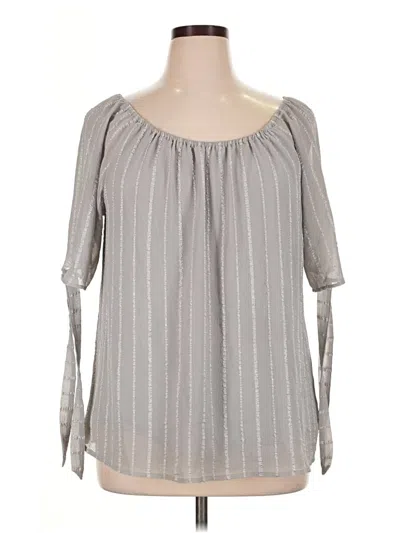 Pre-owned Torrid 3/4 Sleeve Blouse In Gray