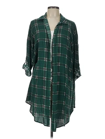 Pre-owned Torrid 3/4 Sleeve Blouse In Green