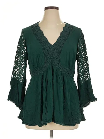 Pre-owned Torrid 3/4 Sleeve Blouse In Green