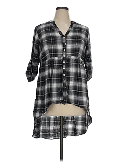 Pre-owned Torrid 3/4 Sleeve Button Down Shirt In Black