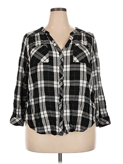 Pre-owned Torrid 3/4 Sleeve Button Down Shirt In Black