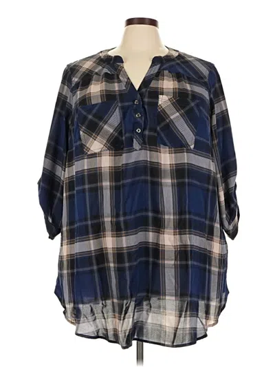 Pre-owned Torrid 3/4 Sleeve Button Down Shirt In Blue