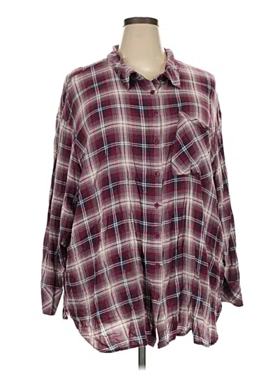 Pre-owned Torrid 3/4 Sleeve Button Down Shirt In Burgundy