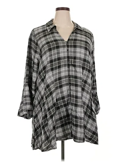 Torrid 3/4 Sleeve Button Down Shirt In Gray