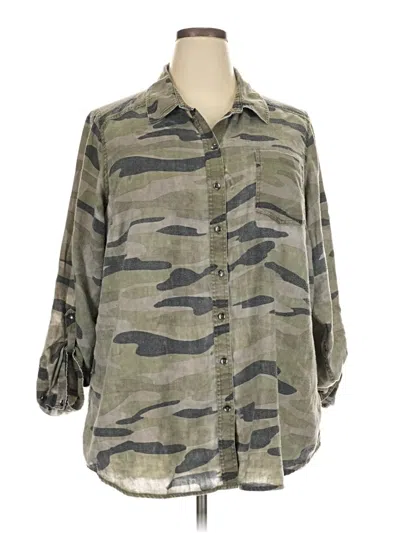 Pre-owned Torrid 3/4 Sleeve Button Down Shirt In Gray