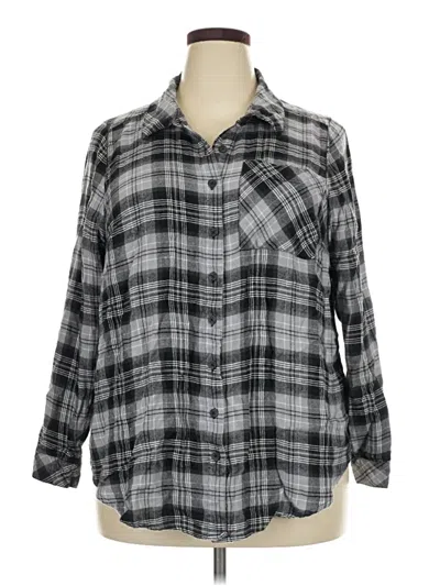 Pre-owned Torrid 3/4 Sleeve Button Down Shirt In Gray