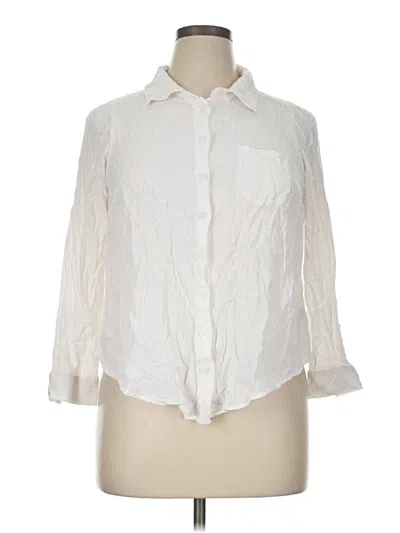 Pre-owned Torrid 3/4 Sleeve Button Down Shirt In Ivory