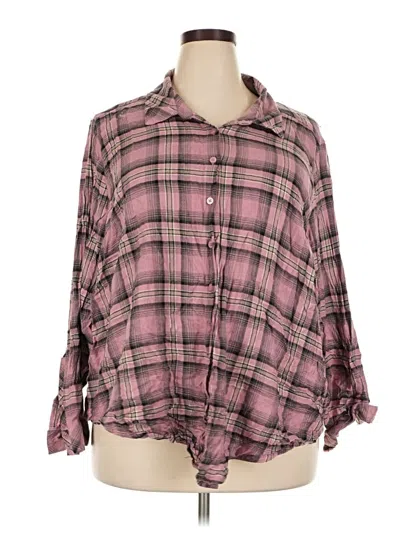 Pre-owned Torrid 3/4 Sleeve Button Down Shirt In Pink