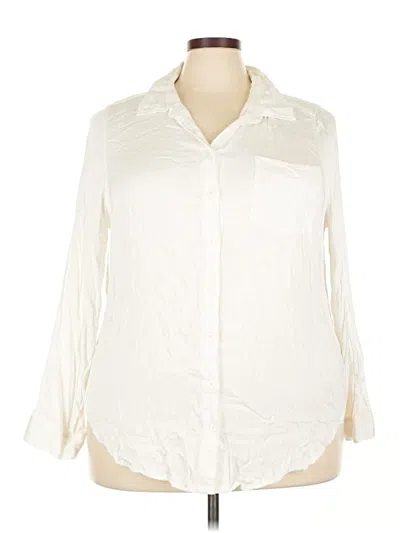 Pre-owned Torrid 3/4 Sleeve Button Down Shirt In White