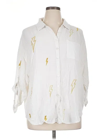 Pre-owned Torrid 3/4 Sleeve Button Down Shirt In White