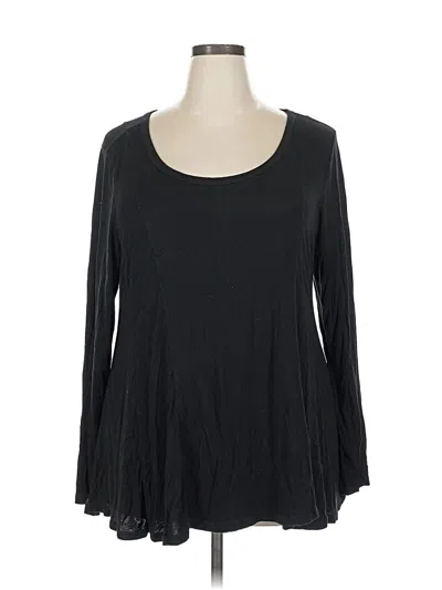 Pre-owned Torrid 3/4 Sleeve T-shirt In Black