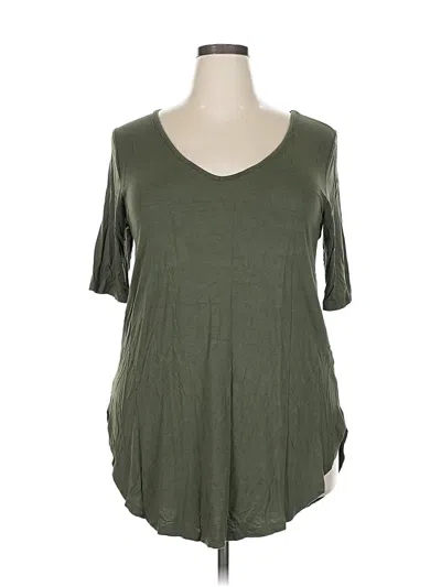 Pre-owned Torrid 3/4 Sleeve T-shirt In Green