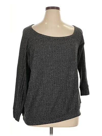 Pre-owned Torrid 3/4 Sleeve Top Gray Boatneck Tops