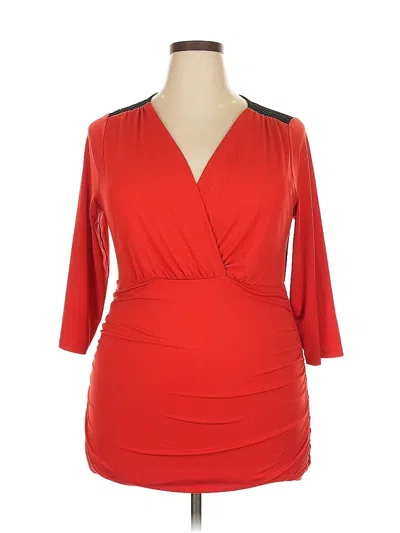 Pre-owned Torrid 3/4 Sleeve Top Red V-neck Tops