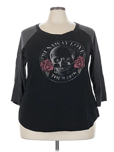Pre-owned Torrid 3/4 Sleeve T-shirt In Black