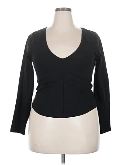 Pre-owned Torrid 3/4 Sleeve T-shirt In Black