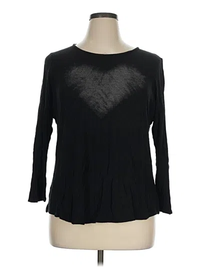 Pre-owned Torrid 3/4 Sleeve T-shirt In Black