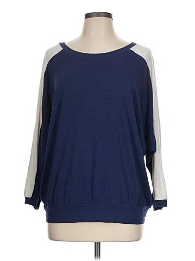 Pre-owned Torrid 3/4 Sleeve T-shirt In Blue