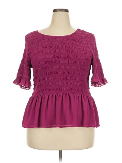 Pre-owned Torrid 3/4 Sleeve T-shirt In Burgundy