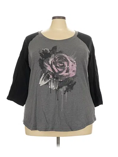 Pre-owned Torrid 3/4 Sleeve T-shirt In Gray