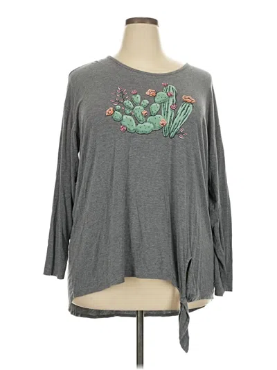 Pre-owned Torrid 3/4 Sleeve T-shirt In Gray